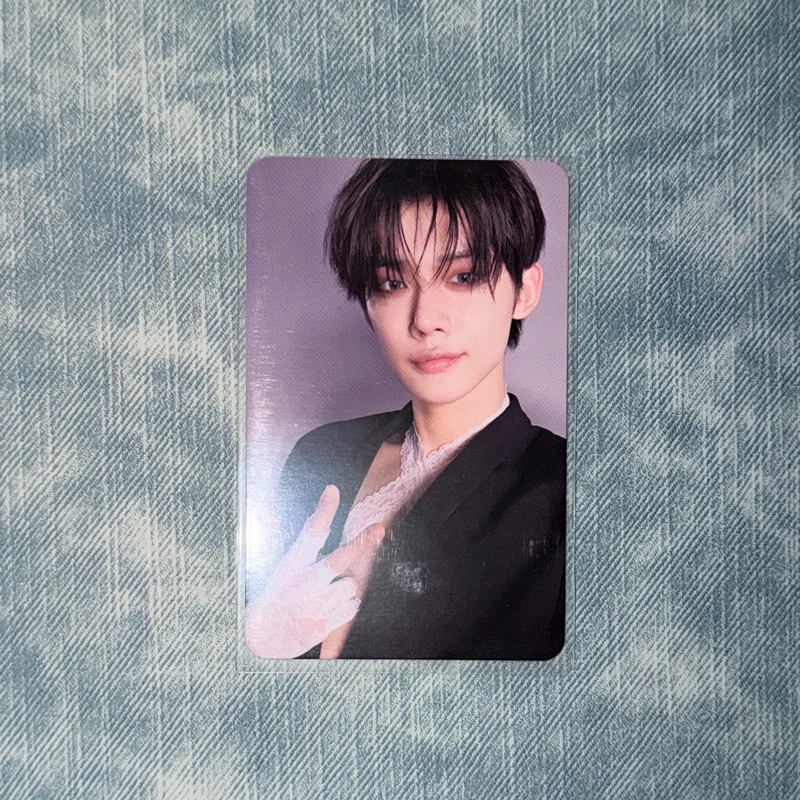 minisode 3: TOMORROW Weverse Albums ver. Version A