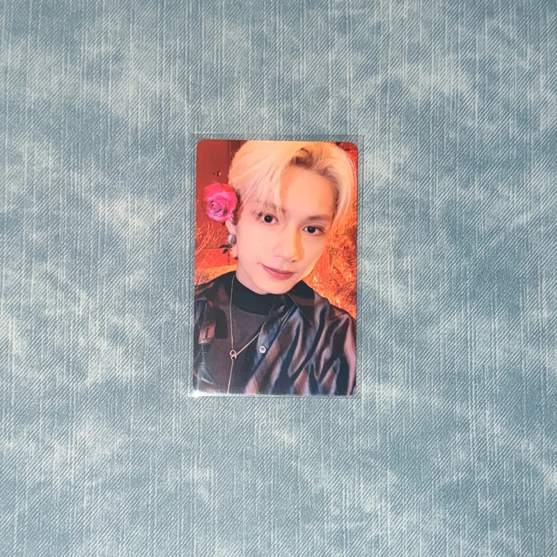 SEVENTEEN 2023 SEASON'S GREETINGS