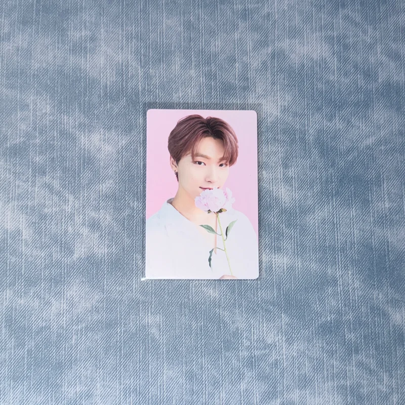 SEVENTEEN CAFE in SEOUL Trading Card Set