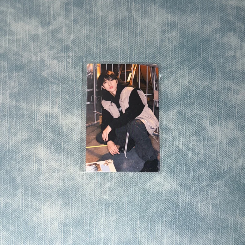 2022 SVT 6TH FAN MEETING SEVENTEEN in CARAT LAND Trading Card Set