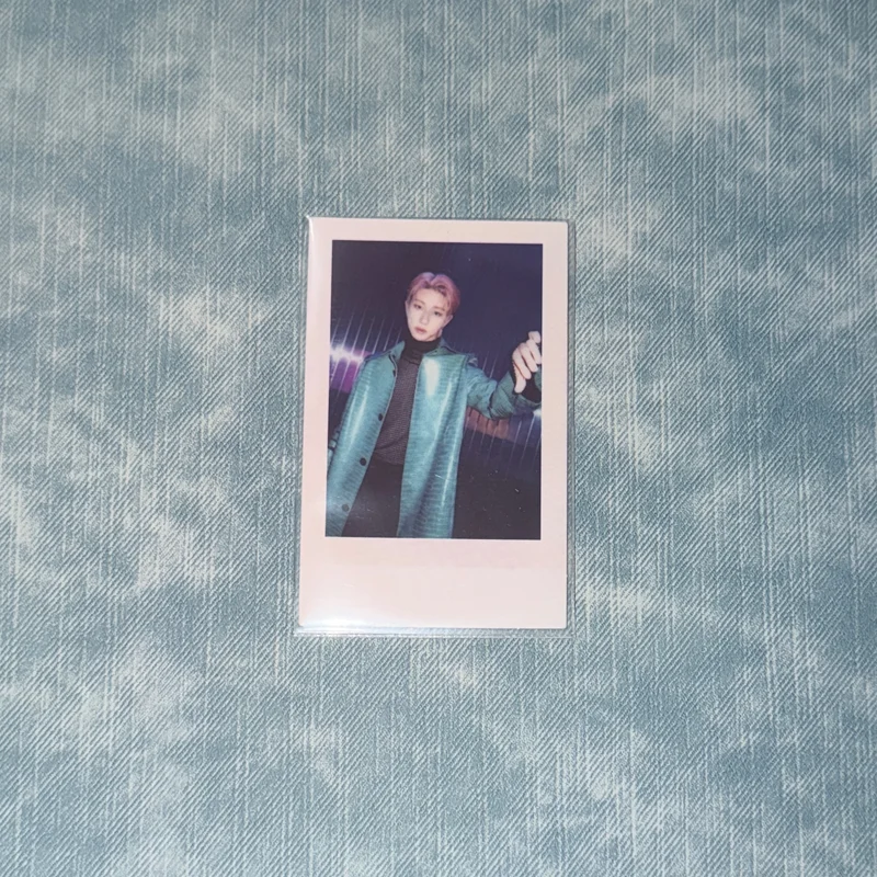 2022 SVT PHOTOBOOK THE NAME;17
