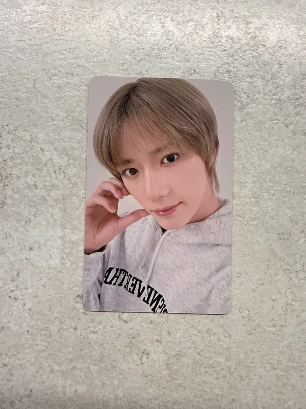 Beomgyu official photocard The Star Chapter: SANCTUARY UNIVERSAL LUCKY DRAW