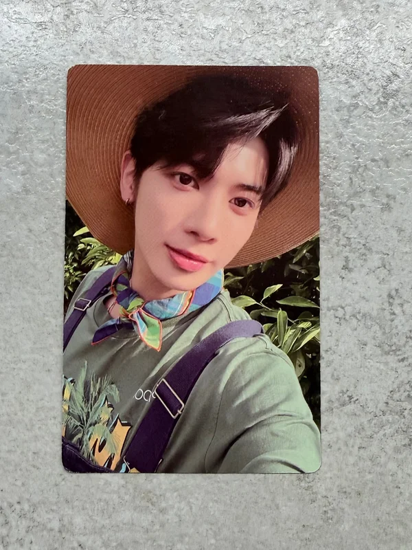 Season of TXT: Midsummer Random Photocard Set Tangerine Farm ver.