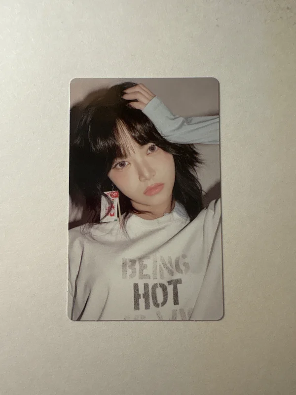 HOT weverse albums ver. WEVERSE