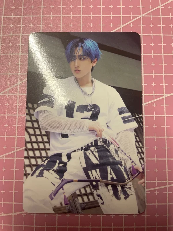 SKZ - HOP - Changbin - Platform