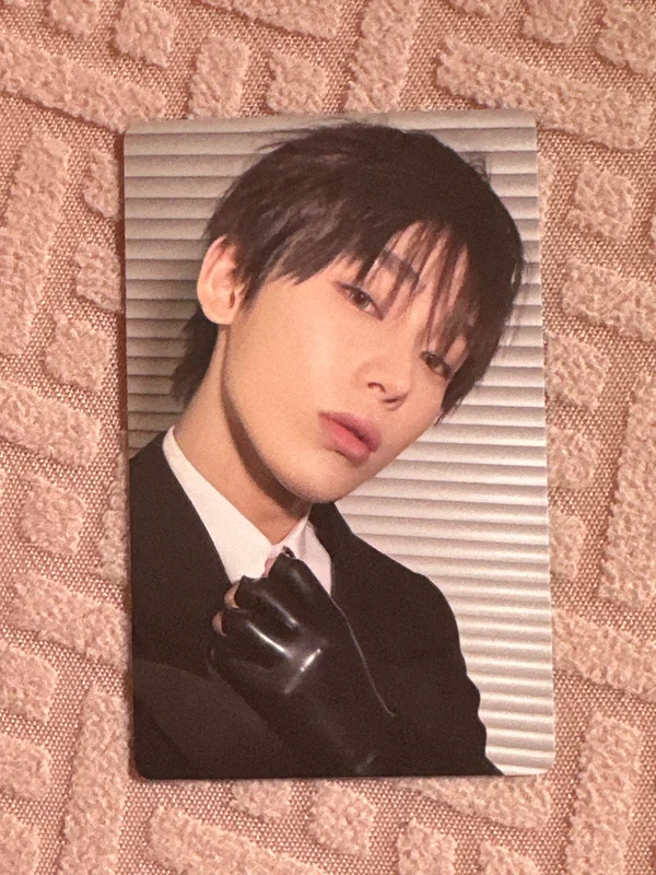 DESIRE : UNLEASH Weverse Albums ver.