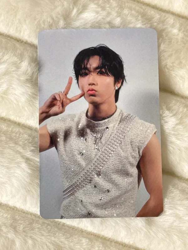 GIANT LIMITED A