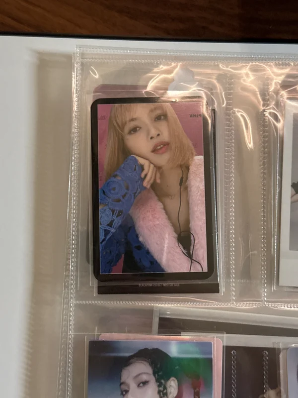 LISA 0327 PHOTOBOOK Vol. 3 YG SELECT