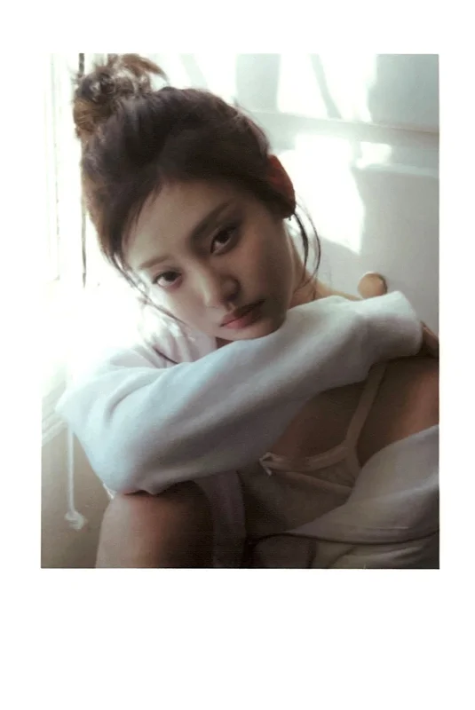 MY WORLD Zine Ver. Polaroid Card Set