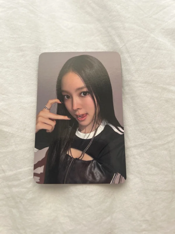 MY EYES OPEN VVIDE PHOTOBOOK ver. KTOWN4U
