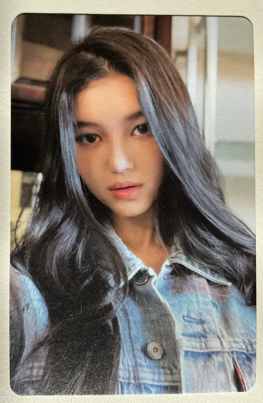 New Jeans Bluebook ver. NEWJEANS VER.