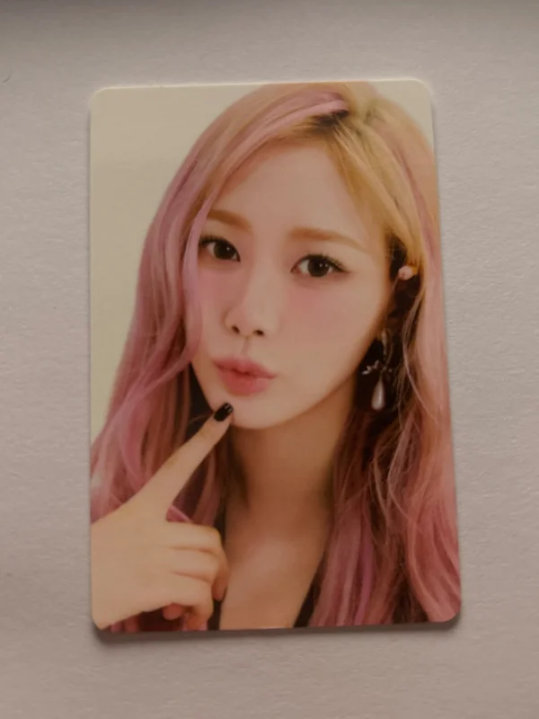 2025 SEASON'S GREETINGS