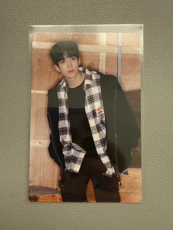 2022 SVT 6TH FAN MEETING SEVENTEEN in CARAT LAND Trading Card Set