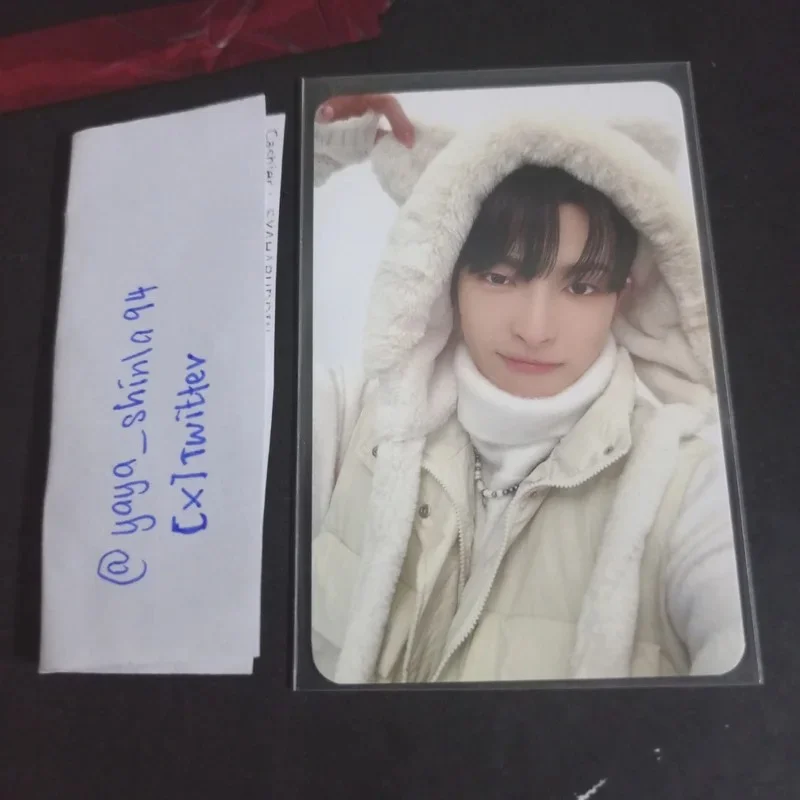 ATEEZ WINTER SPEACIAL MD : SNOWMAN FACTORY PHOTO SET