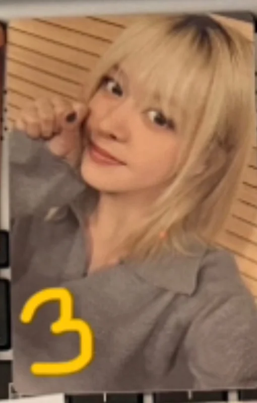 NMIXX 1ST WORLD TOUR [EPISODE 1: ZERO FRONTIER] IN INCHEON PHOTOBOOK