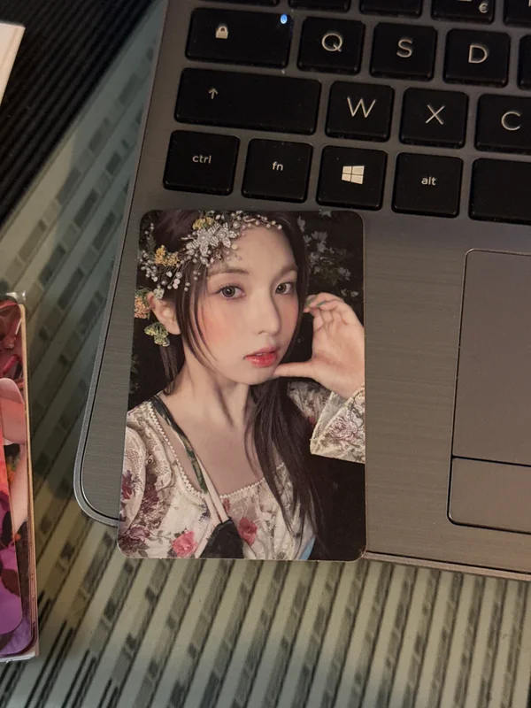 A Midsummer NMIXX Dream Digipack