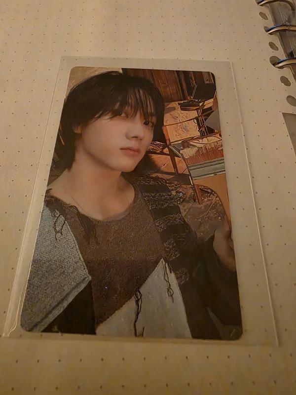 1st EP [WHY..] MOODY ver.