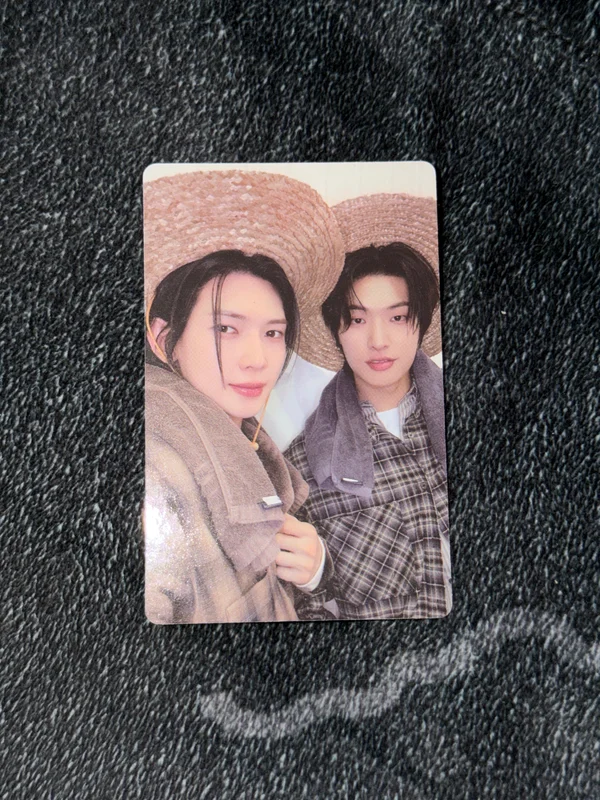 GOLDEN HOUR : Part.3 Young Farmer SET VER. ATEEZ OFFICIAL PLATFORM