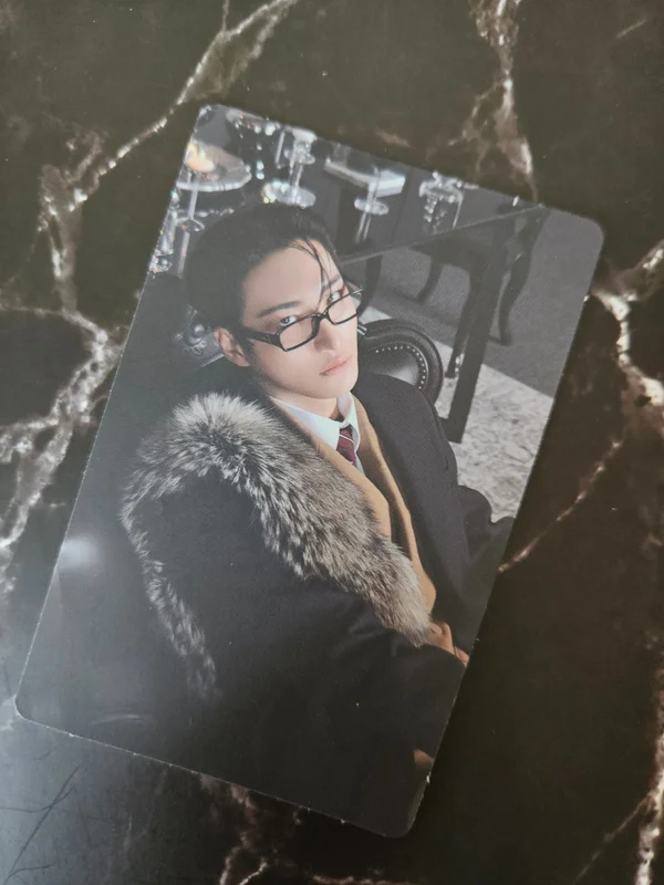 GOLDEN HOUR : Part.4 POCAALBUM VER. DIARY VER.