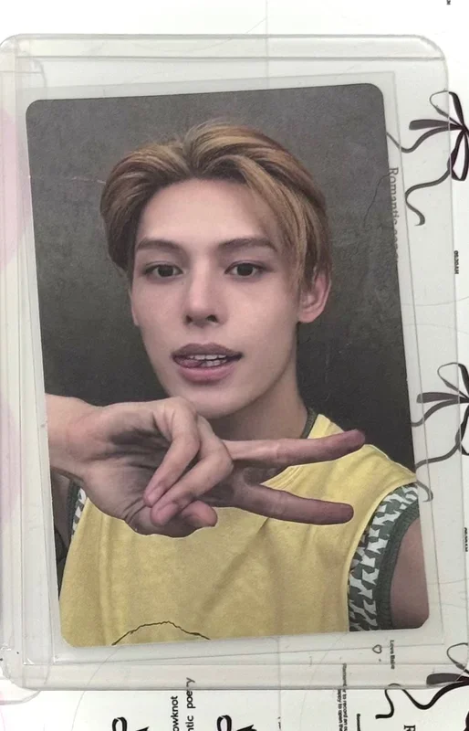 COLOR OUTSIDE THE LINES Scene 1 ver.