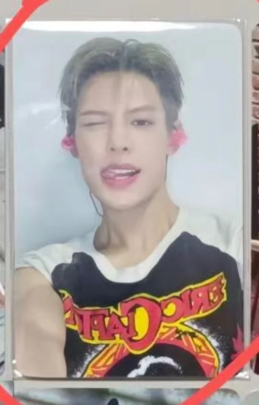 COLOR OUTSIDE THE LINES WEVERSE JAPAN LUCKY DRAW