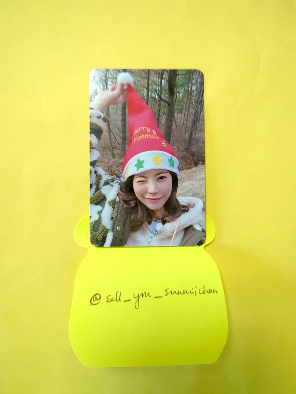 2022 PINK CHRISTMAS PHOTO CARD RANDOM PACK