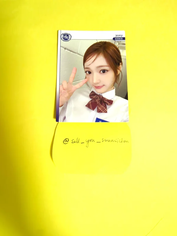 TELECA COLLECTION CARD 2025 K-POP ROOKIE BASE