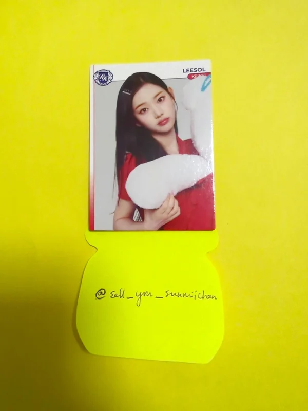 TELECA COLLECTION CARD 2025 K-POP ROOKIE BASE