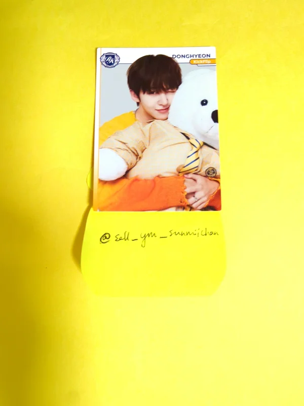 TELECA COLLECTION CARD 2025 K-POP ROOKIE BASE