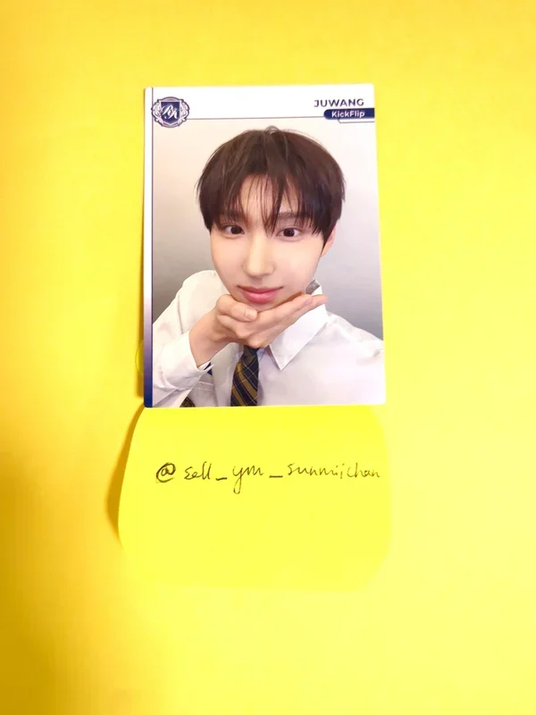 TELECA COLLECTION CARD 2025 K-POP ROOKIE BASE