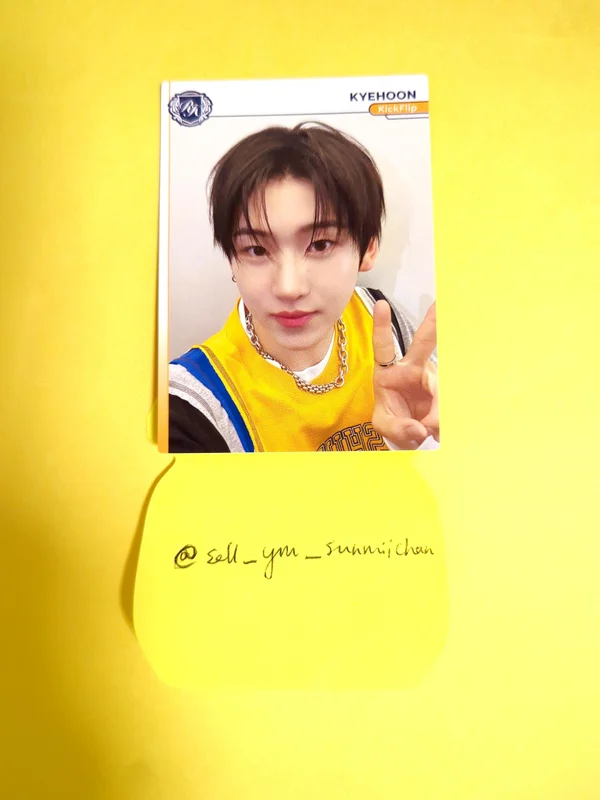 TELECA COLLECTION CARD 2025 K-POP ROOKIE BASE