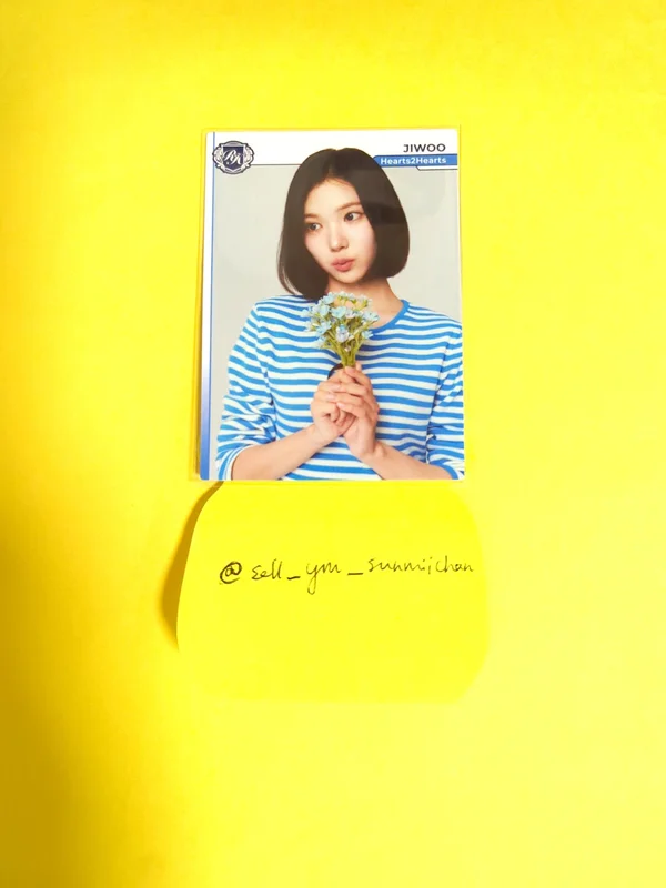 TELECA COLLECTION CARD 2025 K-POP ROOKIE BASE