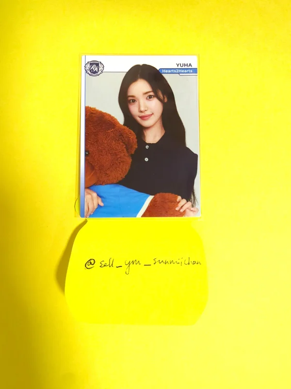 TELECA COLLECTION CARD 2025 K-POP ROOKIE BASE