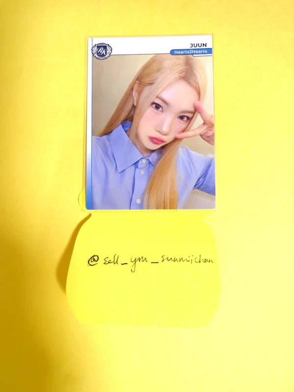 TELECA COLLECTION CARD 2025 K-POP ROOKIE BASE