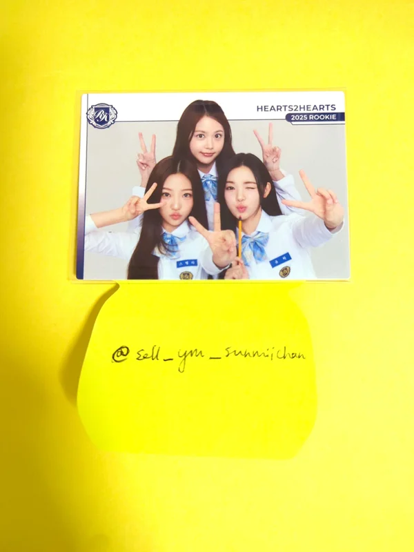 TELECA COLLECTION CARD 2025 K-POP ROOKIE BASE