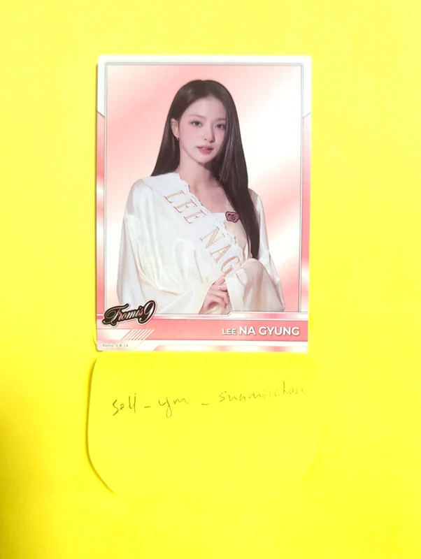 MIIMCA x TELECA COLLECTION CARD BASE