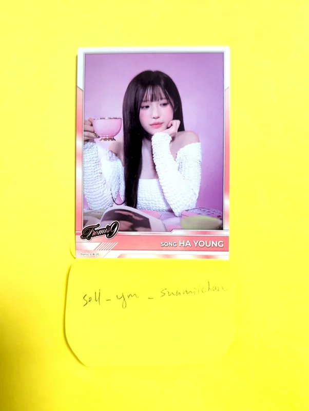 MIIMCA x TELECA COLLECTION CARD BASE