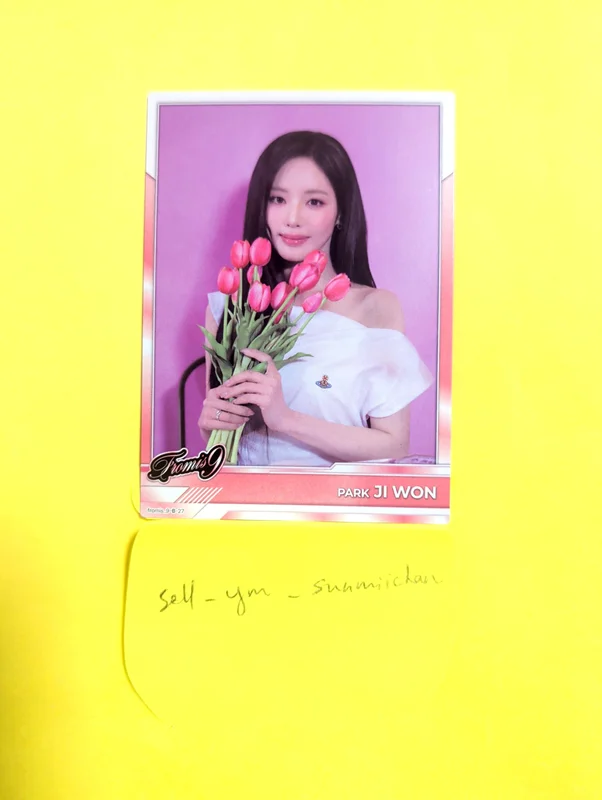 MIIMCA x TELECA COLLECTION CARD BASE