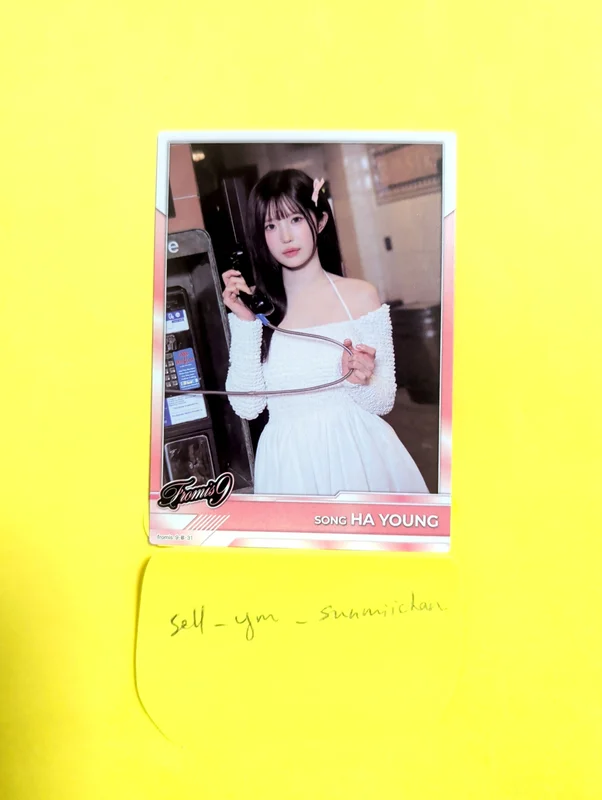 MIIMCA x TELECA COLLECTION CARD BASE