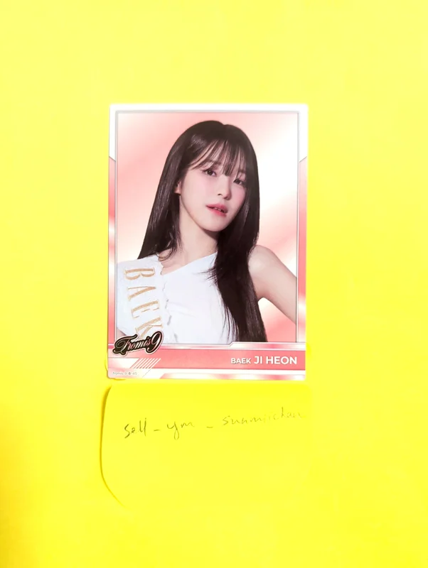 MIIMCA x TELECA COLLECTION CARD BASE