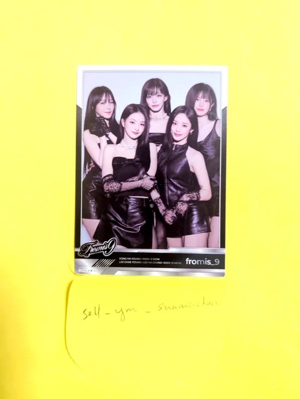 MIIMCA x TELECA COLLECTION CARD BASE