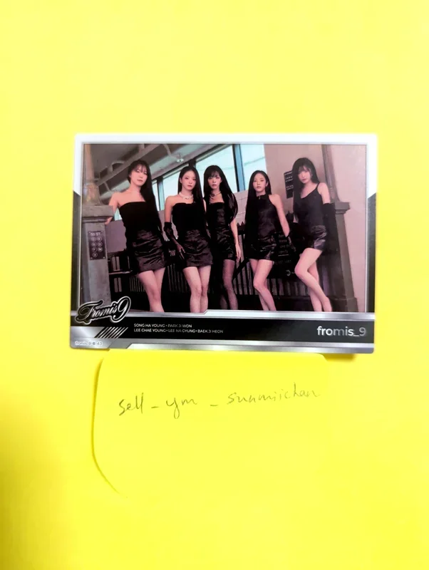 MIIMCA x TELECA COLLECTION CARD BASE