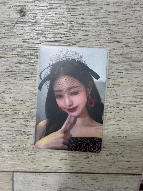 IVE THE FIRST FAN CONCERT The Prom Queens 1ST DIVE FANCLUB BOOTH CLASS DIVE