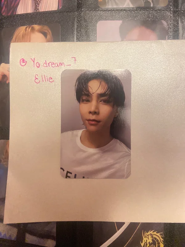 Sticker Sm Global Shop Deluxe Box