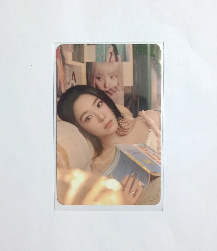 Irene Biggest Fan RANDOM TRADING CARD