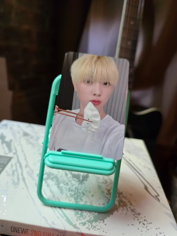 WE : Dream Chaser b.stage+ LUCKY DRAW