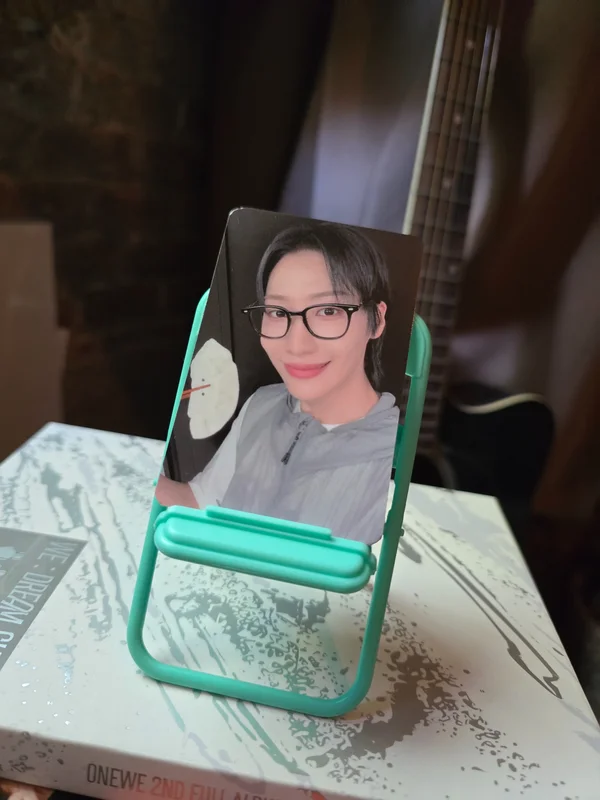 WE : Dream Chaser b.stage+ LUCKY DRAW