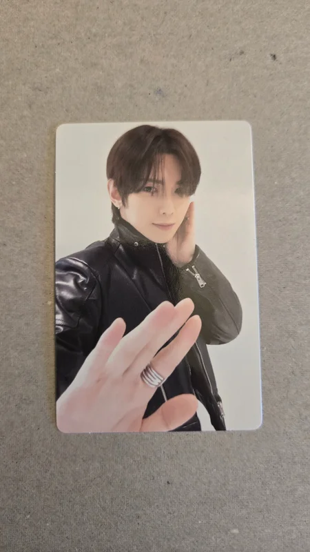 Yeosang GOLDEN HOUR : Part.1 US Exclusive