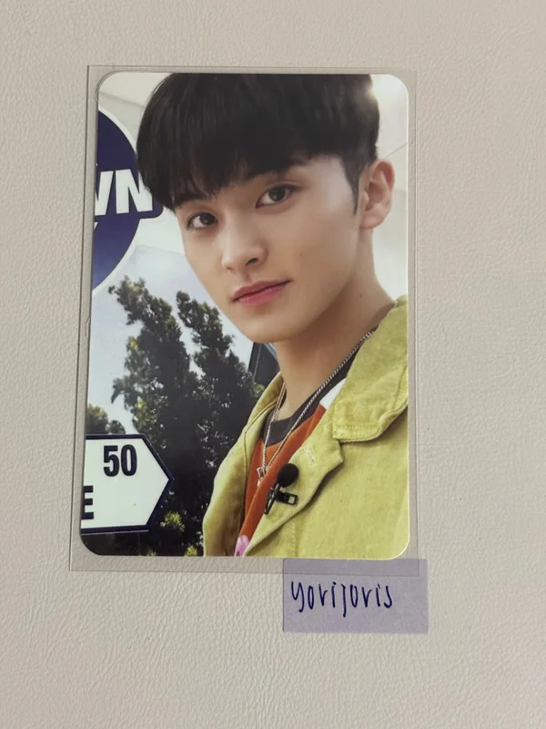 ISTJ [DREAM Agit : Lets get down] RANDOM TRADING CARD SET C Ver.