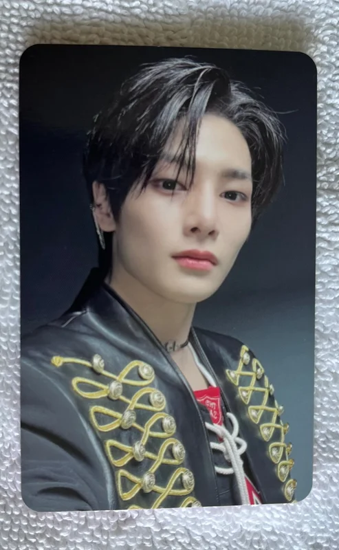 STRAY KIDS I.N-STAR